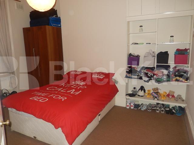 			LET, 1 Bedroom, 1 bath, 1 reception Flat			 Westwick Gardens, Shepherds Bush/Brook Green