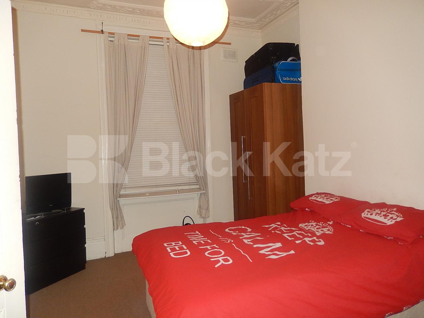 			LET, 1 Bedroom, 1 bath, 1 reception Flat			 Westwick Gardens, Shepherds Bush/Brook Green