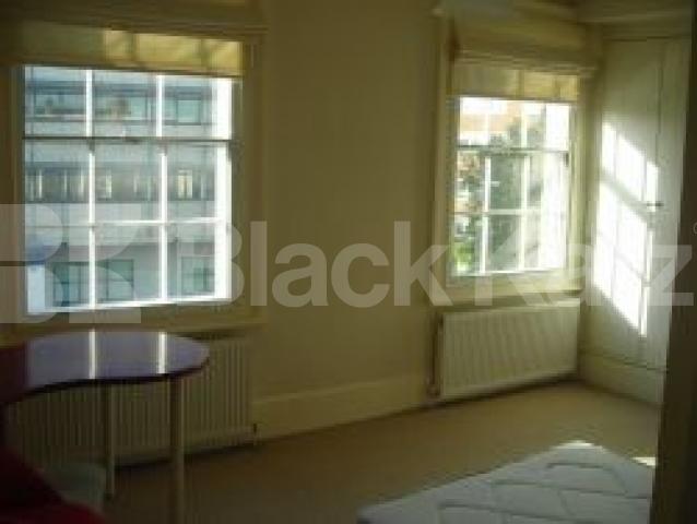 			new instruction, 3 Bedroom, 1 bath, 1 reception Flat			 Lyme Street, Camden