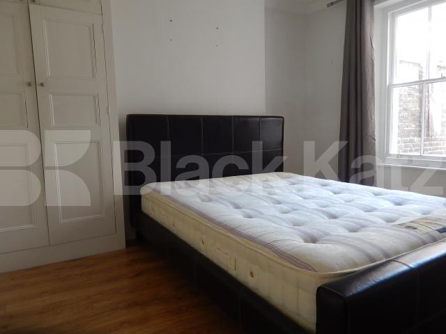 			GARDEN FLAT, 1 Bedroom, 1 bath, 1 reception Flat			 Askew Crescent, Shepherds Bush/Acton