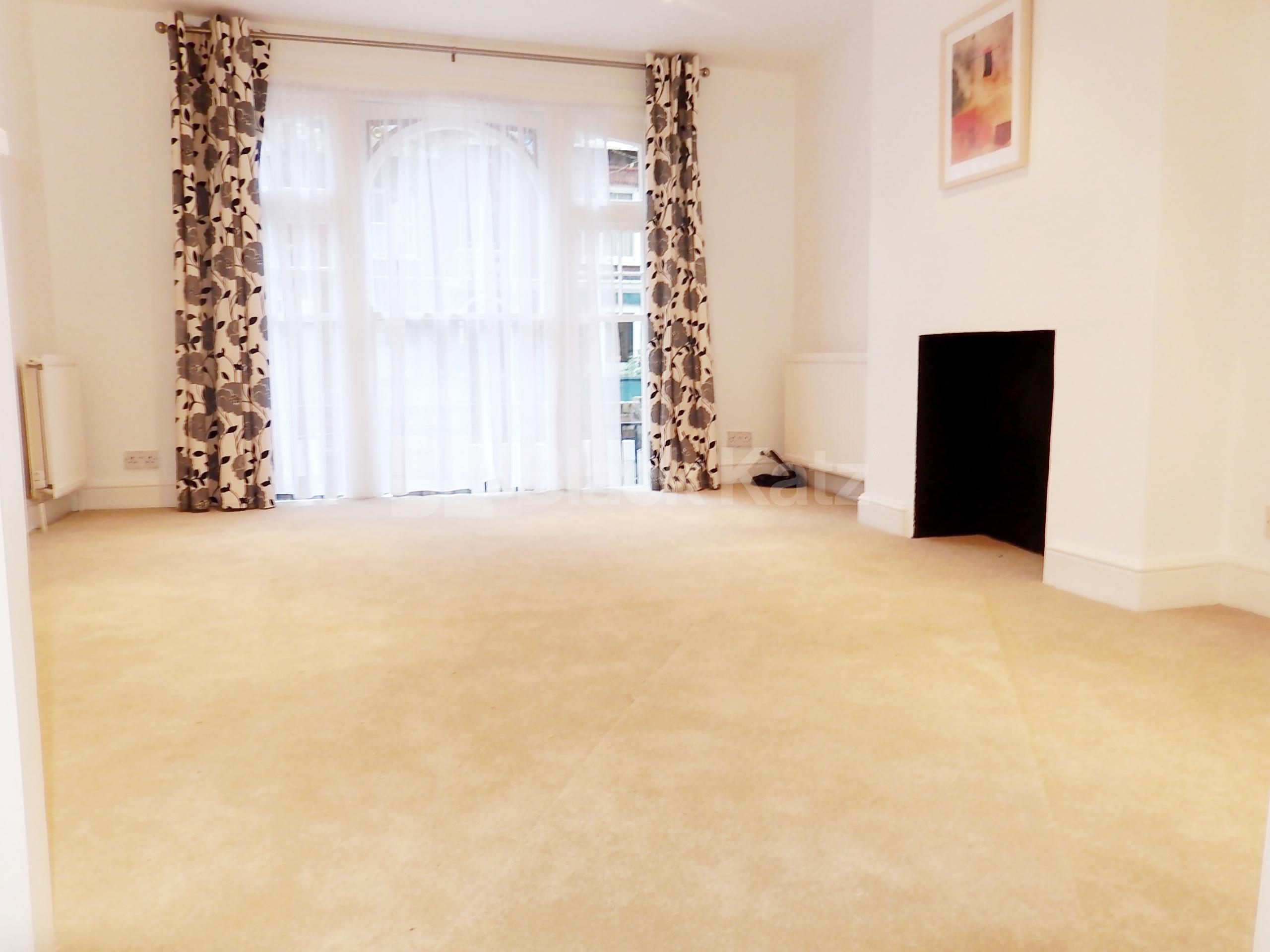 			NEW INSTRUCTION, 3 Bedroom, 1 bath, 1 reception Flat			 Wandsworth Bridge Road, FULHAM BROADWAY SW6