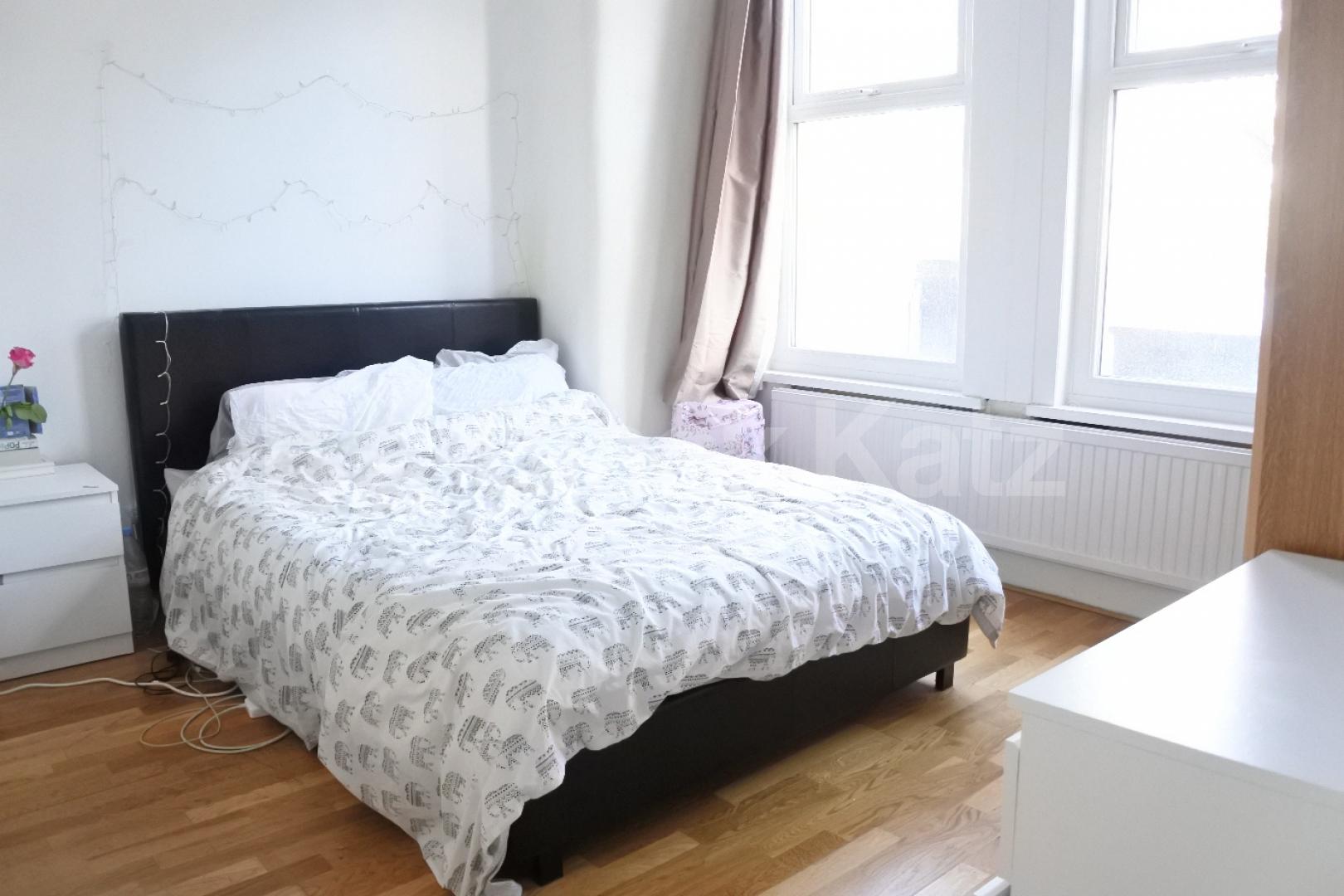 			Fantastic 5 Double Bed House Near Tube !, 5 Bedroom, 1 bath, 1 reception House			 Sydney Road, Haringey Ladder