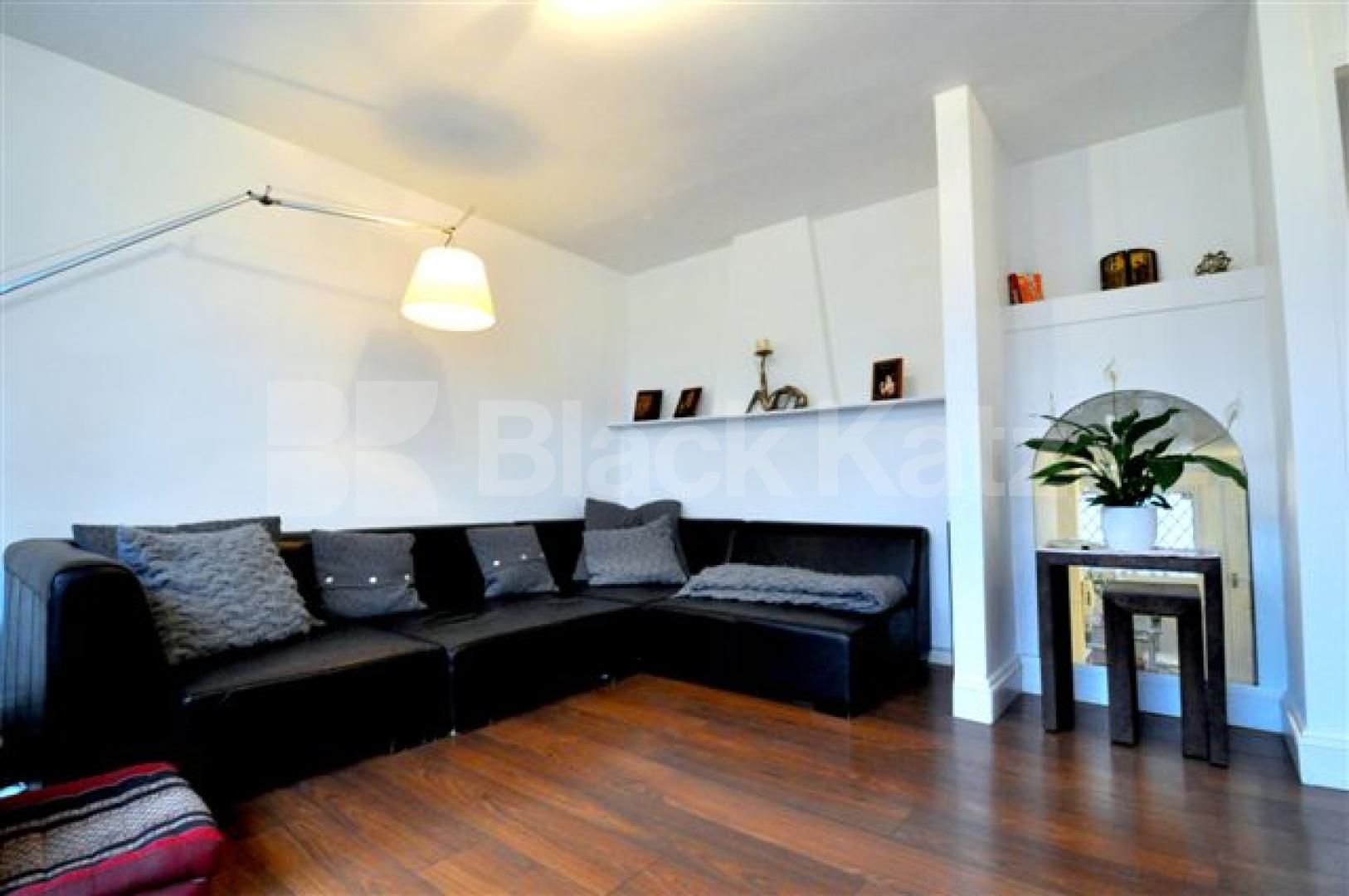 			NEW INSTRUCTION!, 2 Bedroom, 1 bath, 1 reception Flat			 Alexandra Place, ST JOHNS WOOD