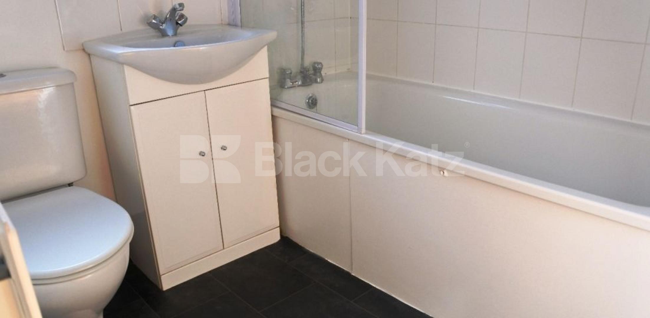 			NEW INSTRUCTION!, 3 Bedroom, 1 bath, 1 reception Flat			 Palmerston Road , Bounds Green