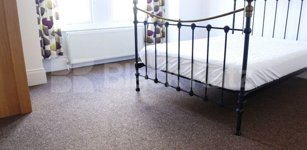 			NEW INSTRUCTION!, 3 Bedroom, 1 bath, 1 reception Flat			 Palmerston Road , Bounds Green