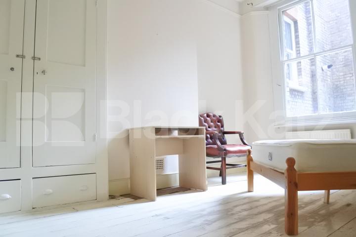 			Amazing 3 Double Bed in Mansion Block !, 3 Bedroom, 1 bath, 1 reception Flat			 Linden Mansions, Hornsey Lane, Highgate