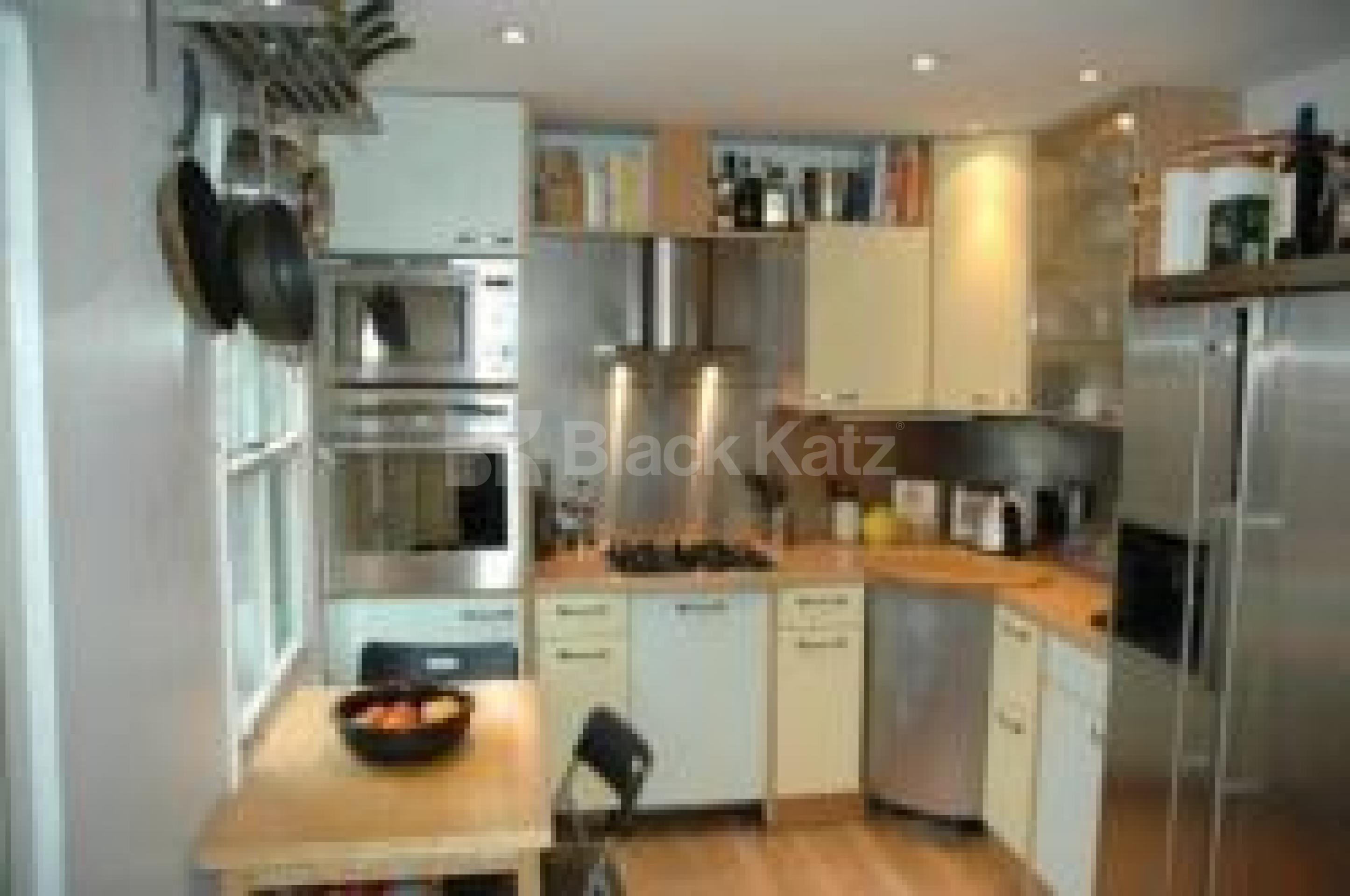 			HIGHLY UNIQUE, 1 Bedroom, 1 bath, 1 reception Flat			 The Old Stables, BOUNDS GREEN N22 N22