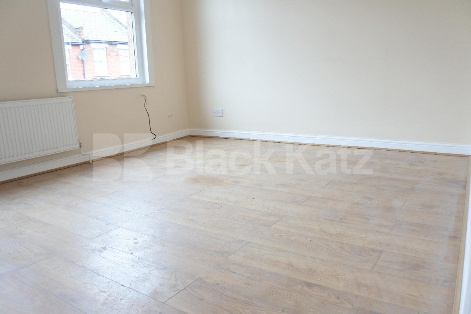 			3 Bedroom, 1 bath, 1 reception Flat			 Dunloe Avenue, Seven Sisters