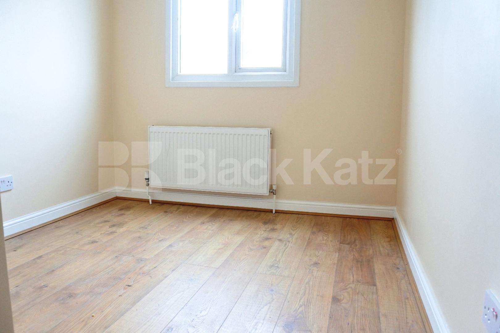 			3 Bedroom, 1 bath, 1 reception Flat			 Dunloe Avenue, Seven Sisters