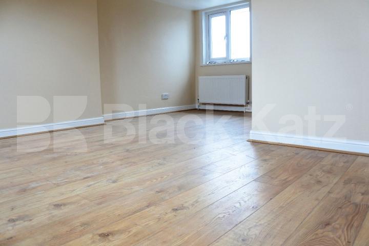 			3 Bedroom, 1 bath, 1 reception Flat			 Dunloe Avenue, Seven Sisters