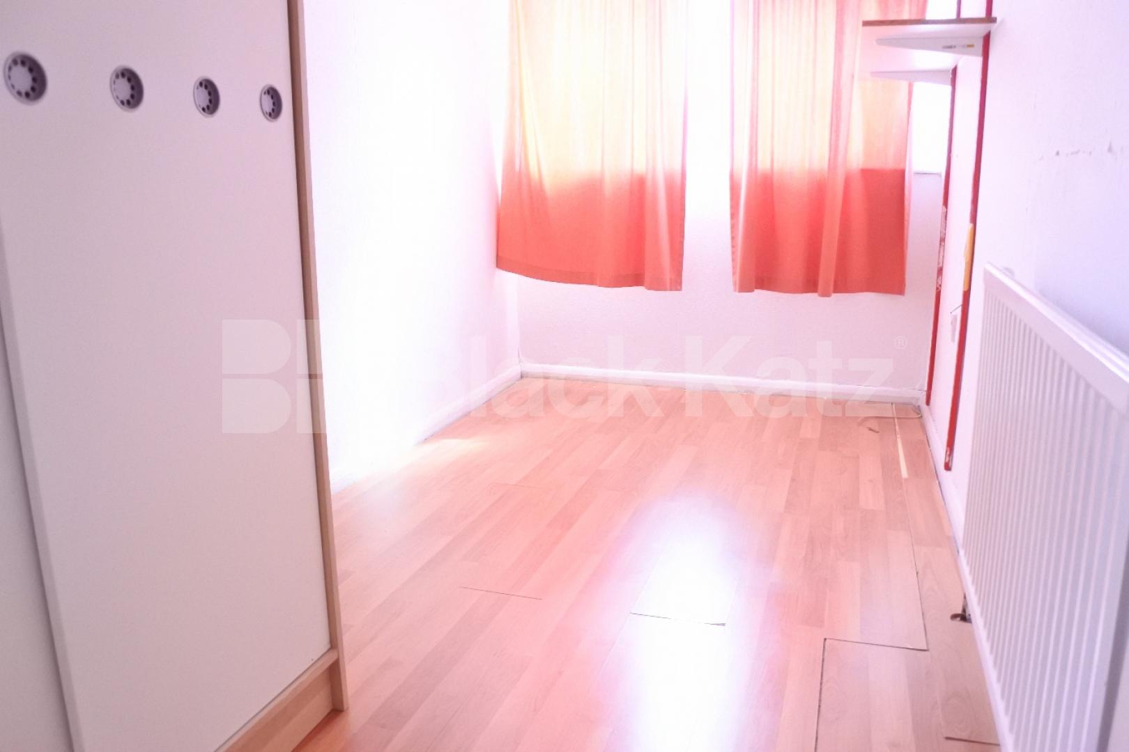 			3 Bedroom, 1 bath, 1 reception Maisonette			 Font Hills, East Finchley