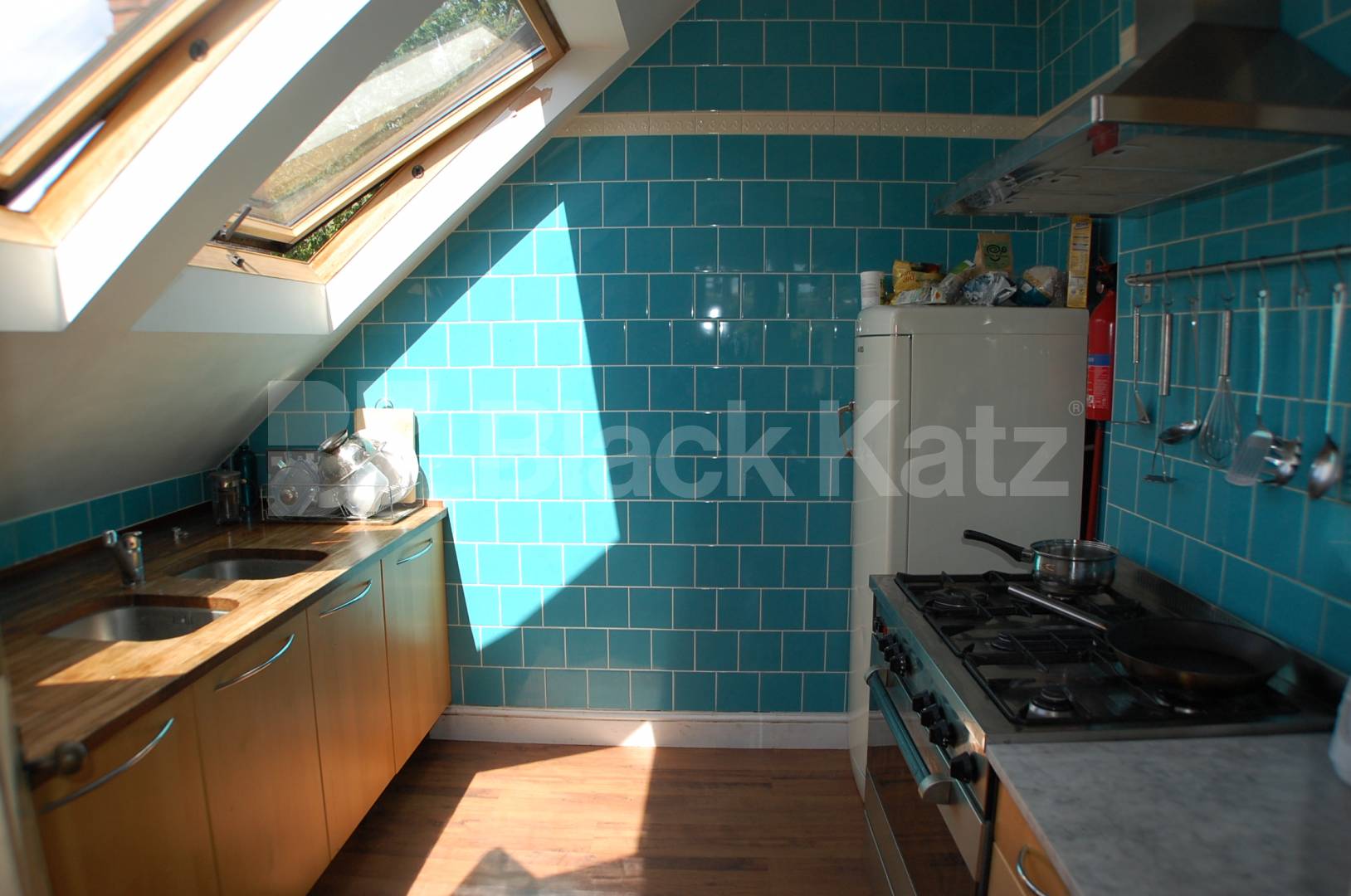 			STUNNING PROPERTY, 3 Bedroom, 1 bath, 1 reception Terraced House			 Princes Avenue, Muswell Hill
