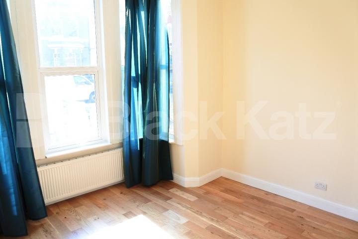 			2 Bedroom, 1 bath, 1 reception Flat			 Belmont Road, Tunpike Lane