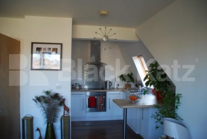 			UNDER OFFER, 1 Bedroom, 1 bath, 1 reception Apartment			 St Germans Road, Forest Hill