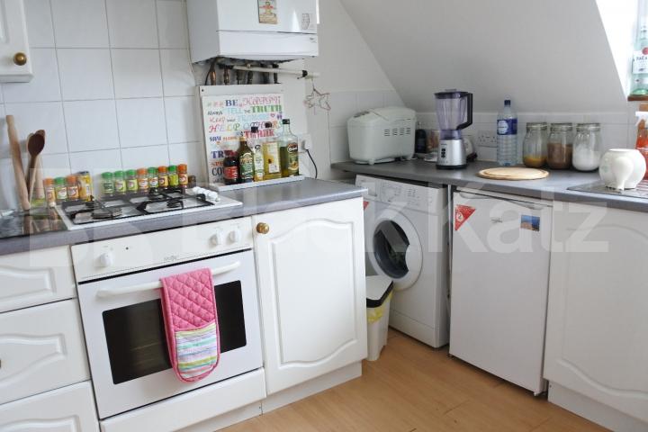 			Beautiful Property !, 1 Bedroom, 1 bath, 1 reception Flat			 Maidstone road, Bounds Green