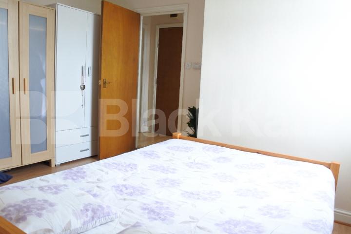 			Beautiful Property !, 1 Bedroom, 1 bath, 1 reception Flat			 Maidstone road, Bounds Green