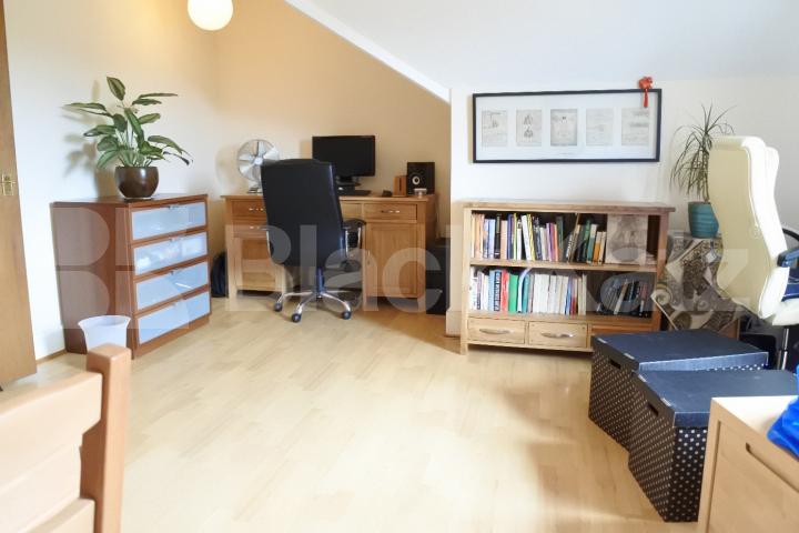			Beautiful Property !, 1 Bedroom, 1 bath, 1 reception Flat			 Maidstone road, Bounds Green