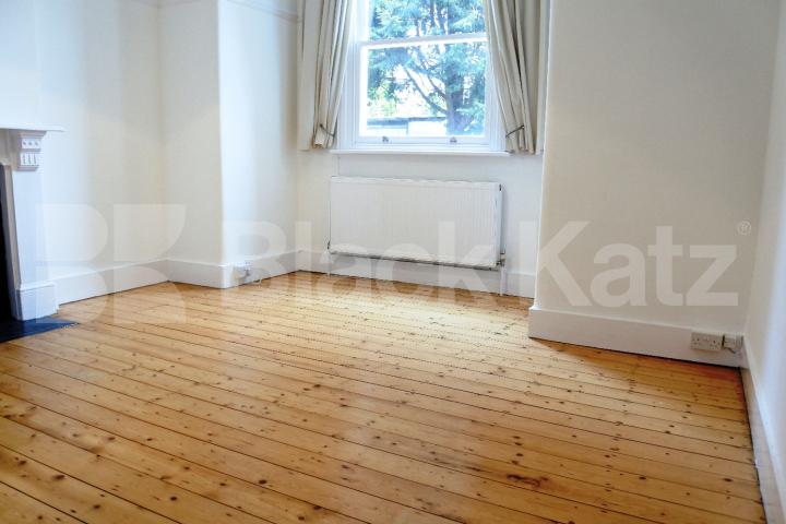 			Fantastic Garden Property !, 3 Bedroom, 1 bath, 1 reception Flat			 Palmerston Road, Bounds Green