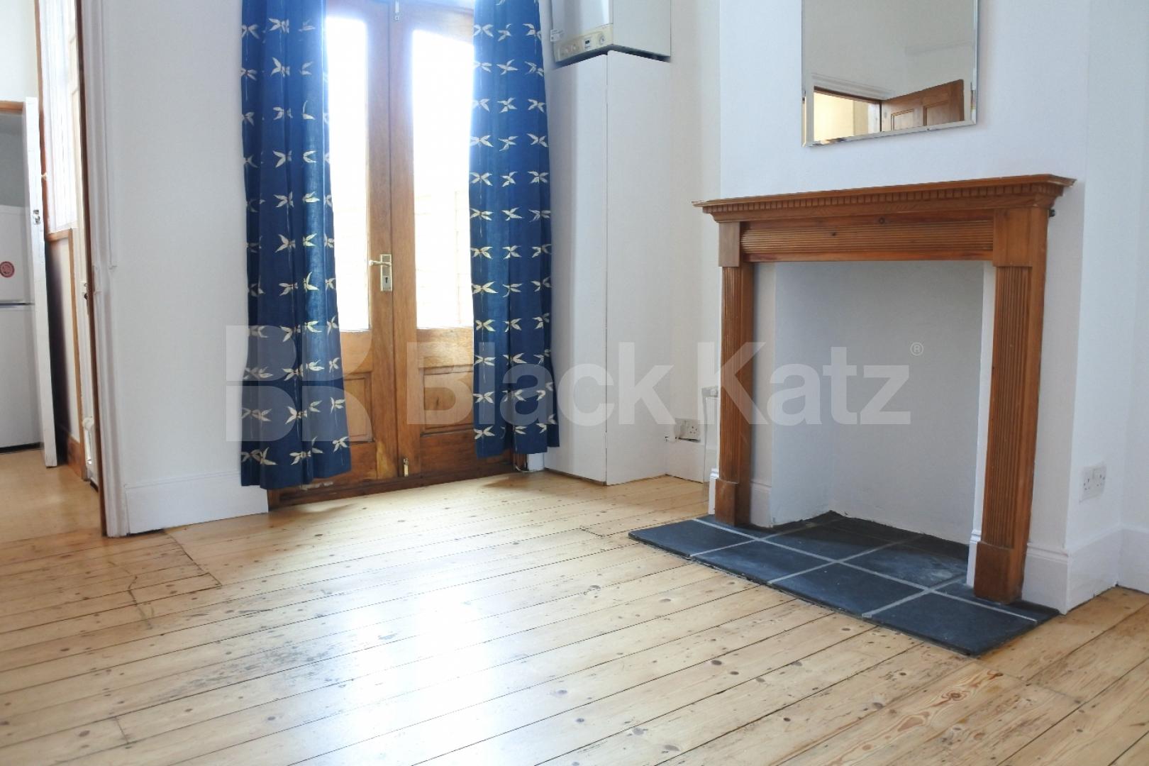 			Fantastic Garden Property !, 3 Bedroom, 1 bath, 1 reception Flat			 Palmerston Road, Bounds Green