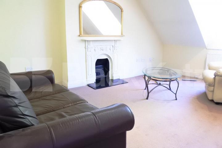 			Huge one bedroom flat in Crouch End, 1 Bedroom, 1 bath, 1 reception Flat			 Tottenham Lane, Crouch End