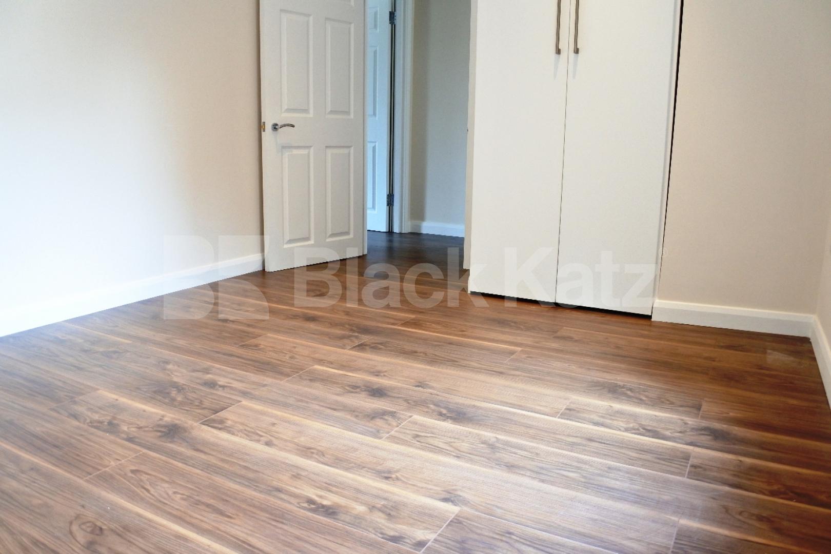			Great newly refurbished property with roof terrace, 1 Bedroom, 1 bath, 1 reception Flat			 High Street, Hornsey/Crouch End