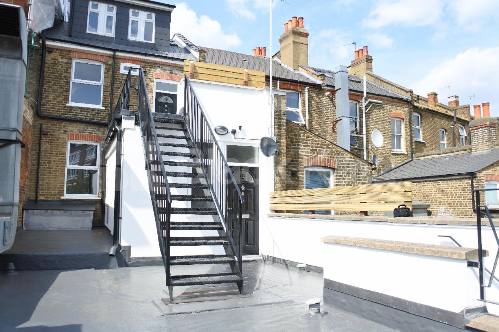 			Great newly refurbished property with roof terrace, 1 Bedroom, 1 bath, 1 reception Flat			 High Street, Hornsey/Crouch End