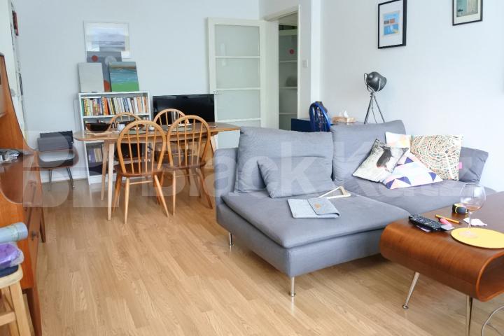 			Very Large One Bed Property ! , 1 Bedroom, 1 bath, 1 reception Flat			 Crouch End Hill, Crouch End