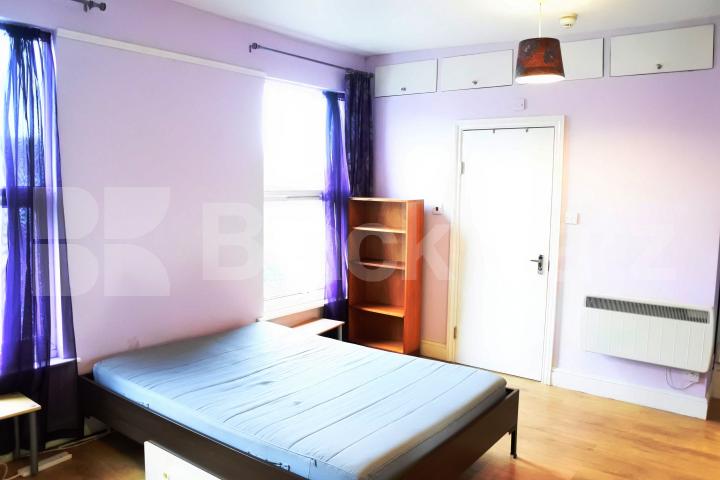 			NEW INSTRUCTION!, Studio Apartment, 1 bath, 1 reception Studio			 Brampton Park Road, Wood Green