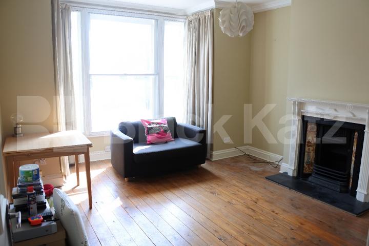 			2 Bedroom, 1 bath, 1 reception Flat			 Ferme Park Road, Crouch End
