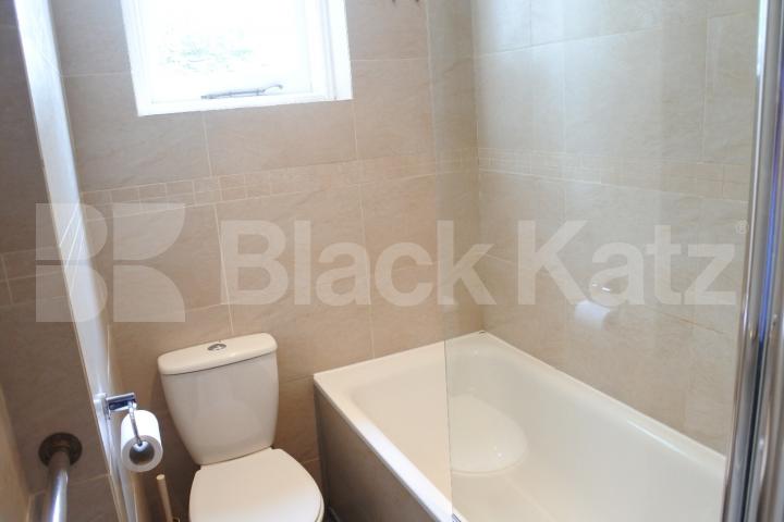 			3 Bedroom, 1 bath, 1 reception Flat			 Fortis Green Road, Muswell Hill