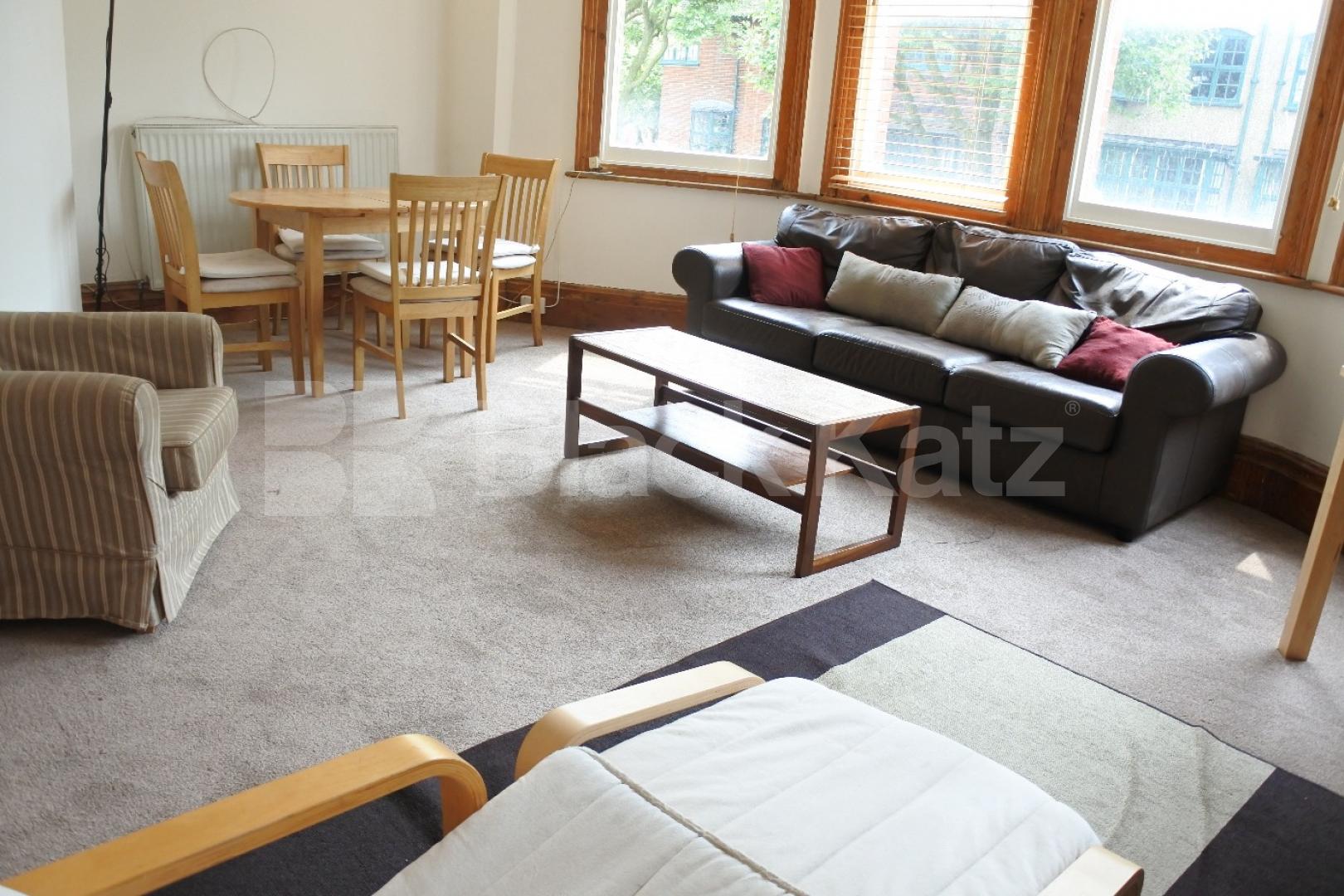 			3 Bedroom, 1 bath, 1 reception Flat			 Fortis Green Road, Muswell Hill