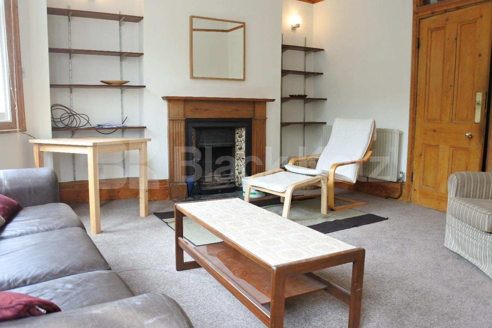			3 Bedroom, 1 bath, 1 reception Flat			 Fortis Green Road, Muswell Hill