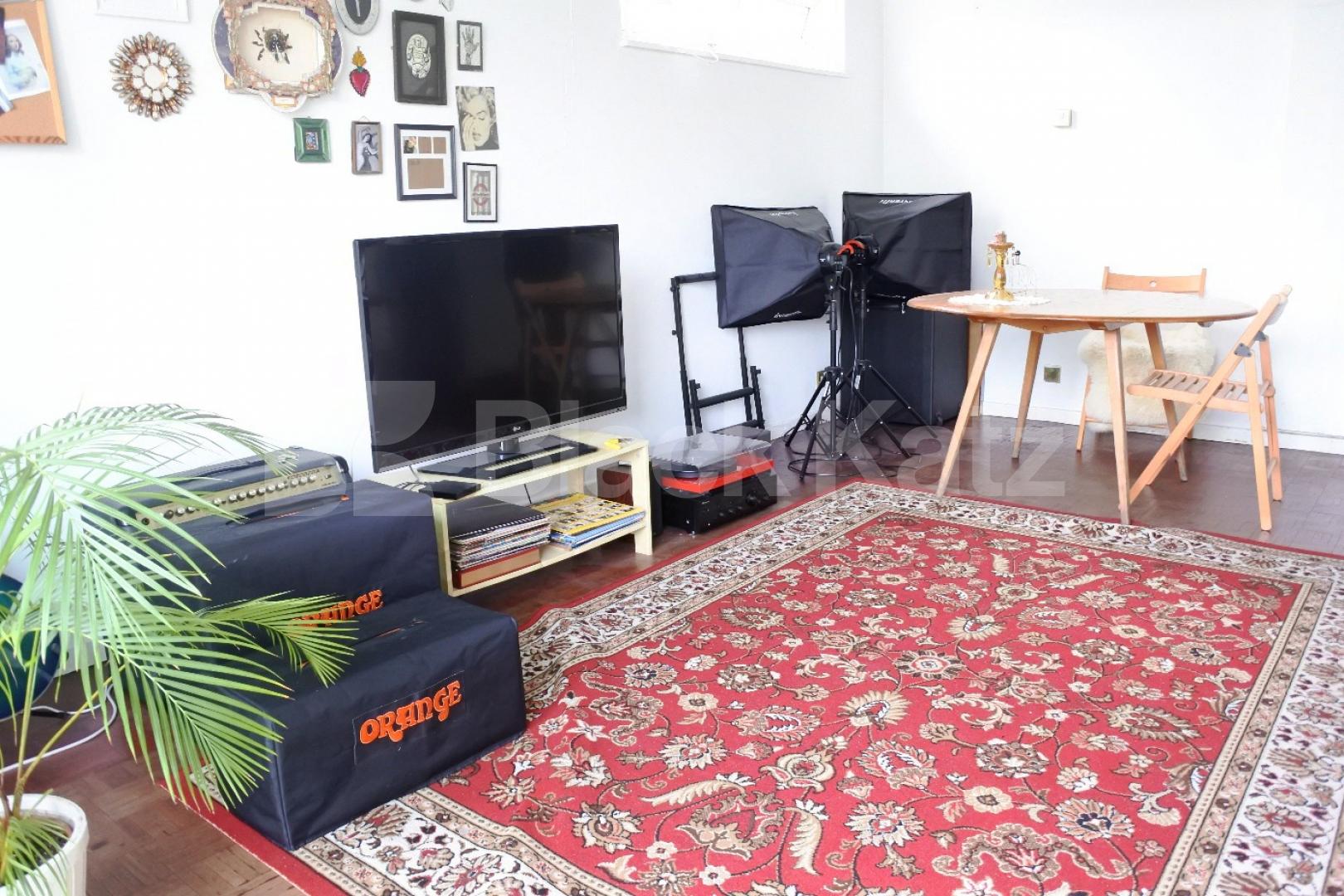 			New Instruction, 2 Bedroom, 1 bath, 1 reception Flat			 Stanhope Road, HIGHGATE