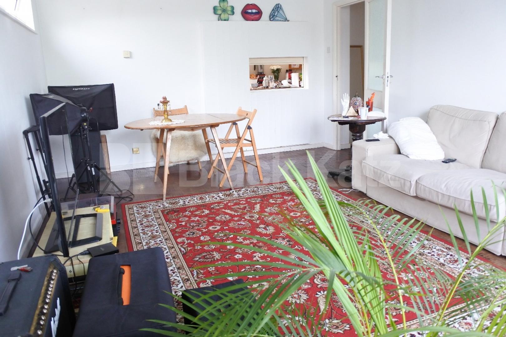 			New Instruction, 2 Bedroom, 1 bath, 1 reception Flat			 Stanhope Road, HIGHGATE