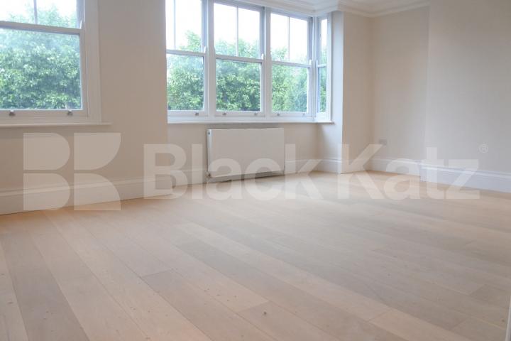 			Let, 5 Bedroom, 1 bath, 1 reception House			 Warner Road, Crouch End