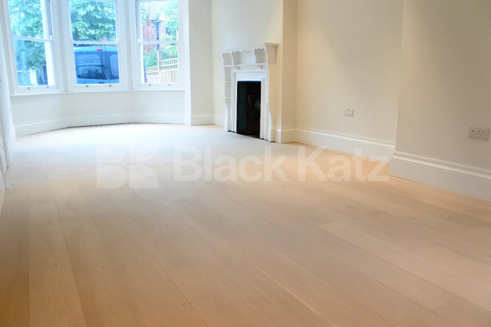 			Let, 5 Bedroom, 1 bath, 1 reception House			 Warner Road, Crouch End