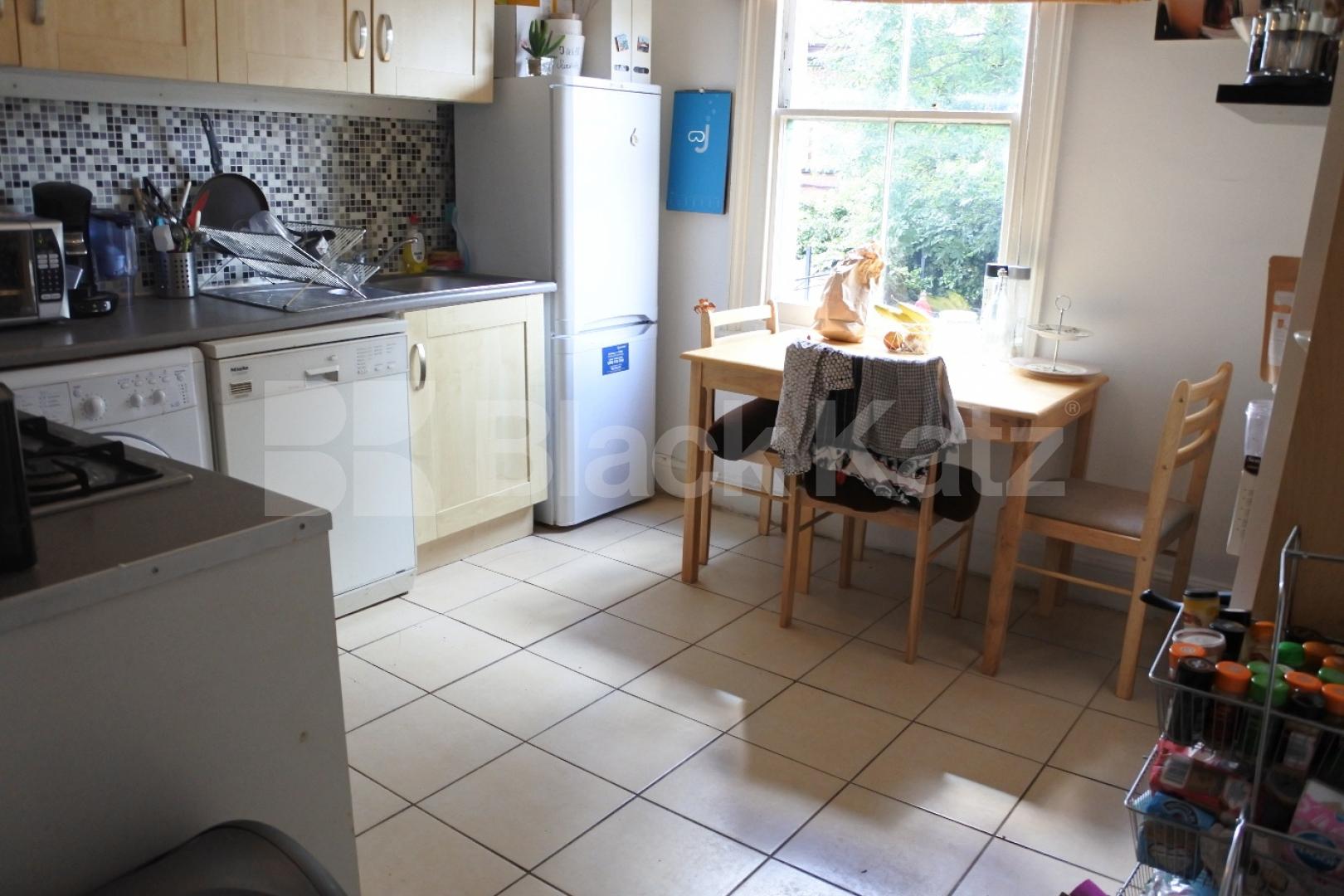 			3 Bedroom, 1 bath, 1 reception Flat			 The Broadway, Crouch End