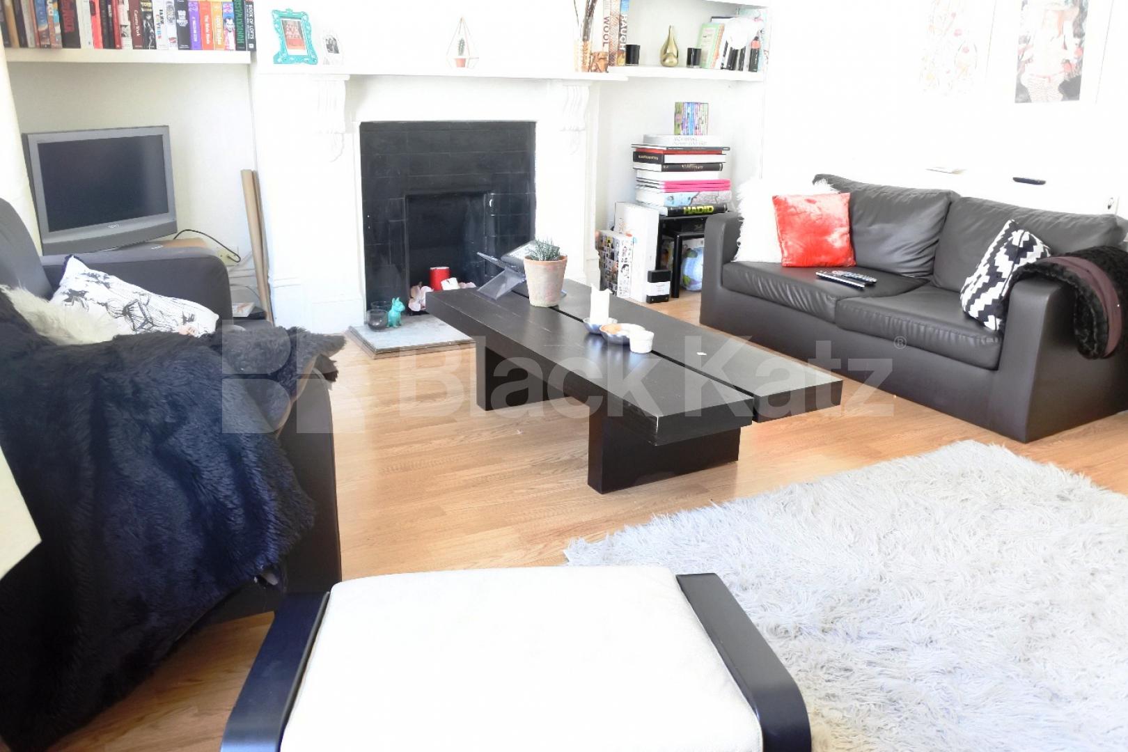 			3 Bedroom, 1 bath, 1 reception Flat			 The Broadway, Crouch End