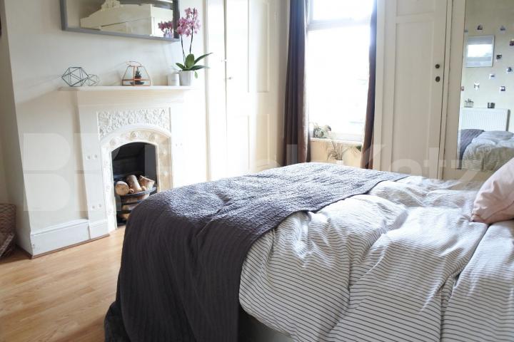 			3 Bedroom, 1 bath, 1 reception Flat			 The Broadway, Crouch End