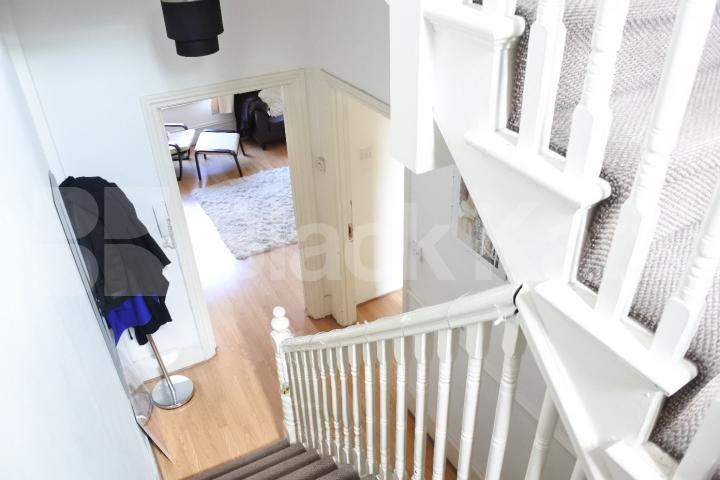 			3 Bedroom, 1 bath, 1 reception Flat			 The Broadway, Crouch End