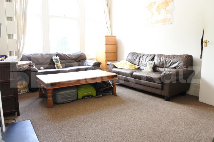 			2 Bedroom, 1 bath, 1 reception Flat			 Muswell Hill, Muswell Hill