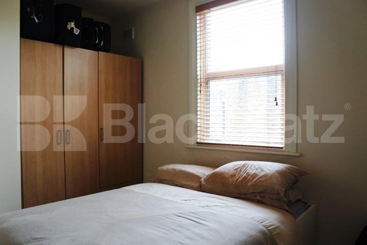 			1 Bedroom, 1 bath, 1 reception Flat			 Tottenham Lane, Crouch End