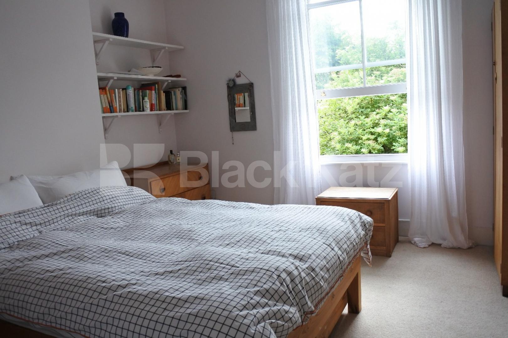 			Stunning new instruction, 2 Bedroom, 1 bath, 1 reception Flat			 Ridge road, Crouch End