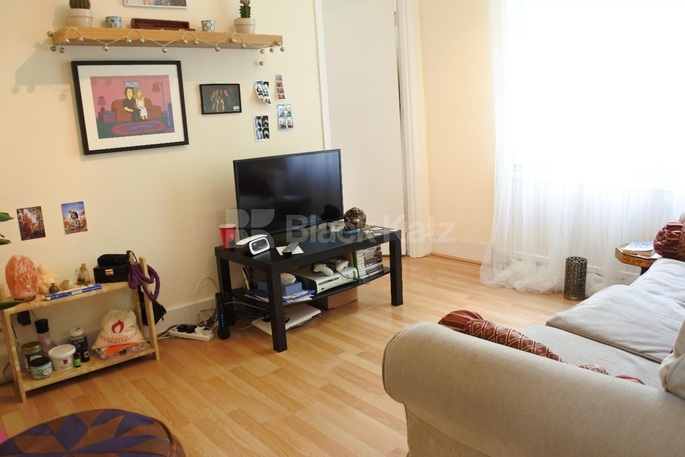 			1 Bedroom, 1 bath, 1 reception Flat			 Muswell Avenue, MUSWELL HILL N10