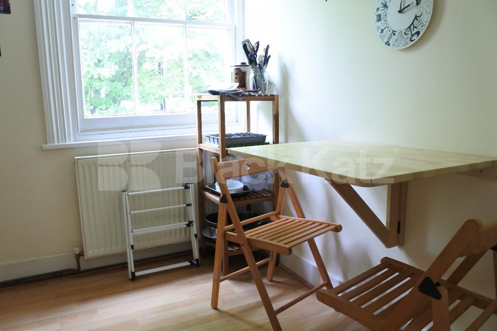 			1 Bedroom, 1 bath, 1 reception Flat			 Muswell Avenue, MUSWELL HILL