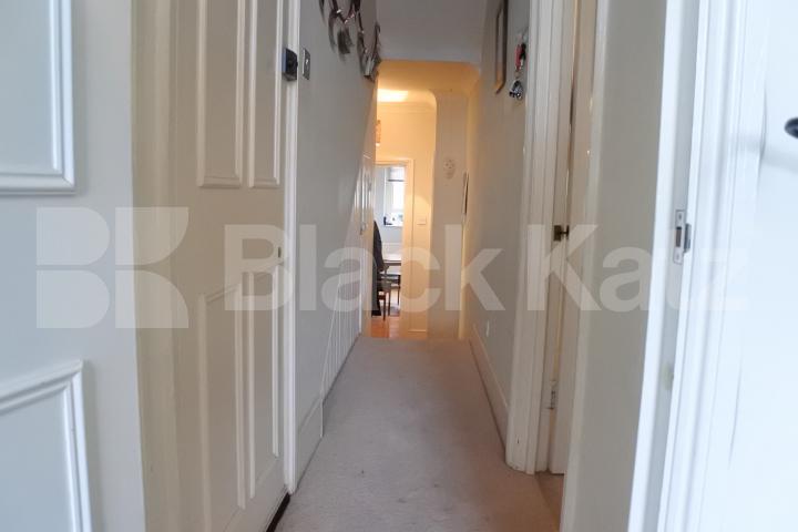 			New Instruction, 1 Bedroom, 1 bath, 1 reception Flat			 High Street, Hornsey