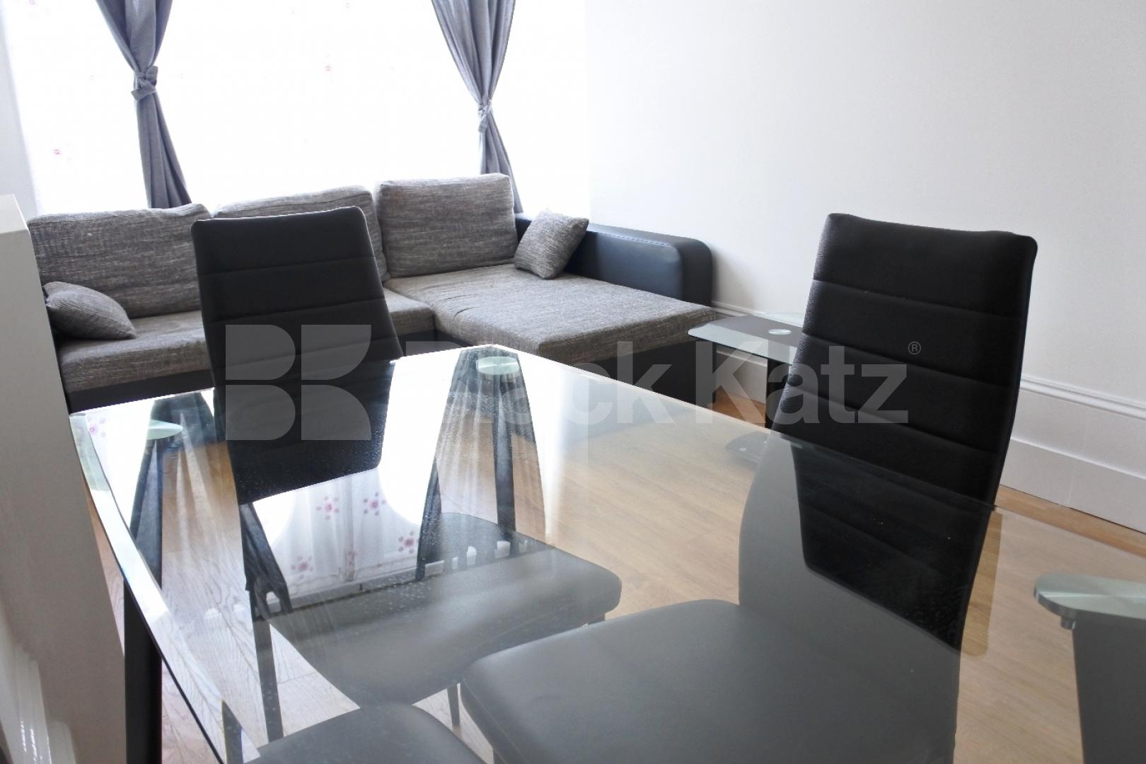 			Brand New 2 Bedroom flat next to Turnpike Lane tube, 2 Bedroom, 1 bath, 1 reception Flat			 Turnpike Lane, Turnpike Lane
