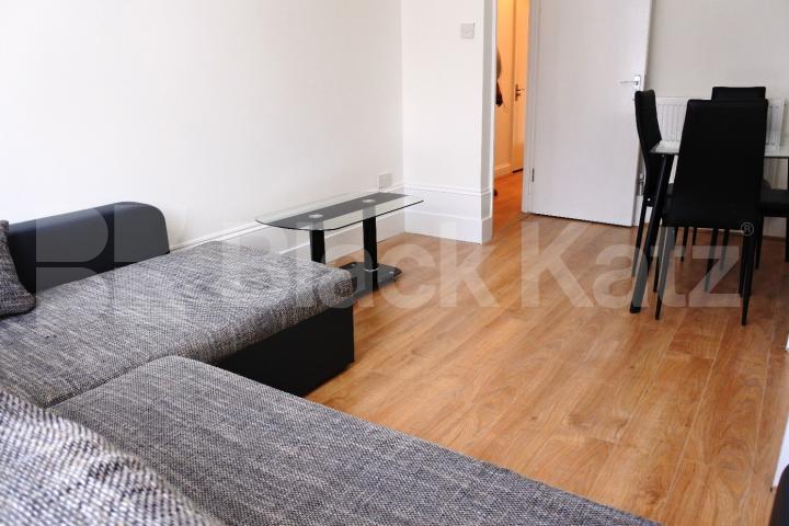 			Brand New 2 Bedroom flat next to Turnpike Lane tube, 2 Bedroom, 1 bath, 1 reception Flat			 Turnpike Lane, Turnpike Lane