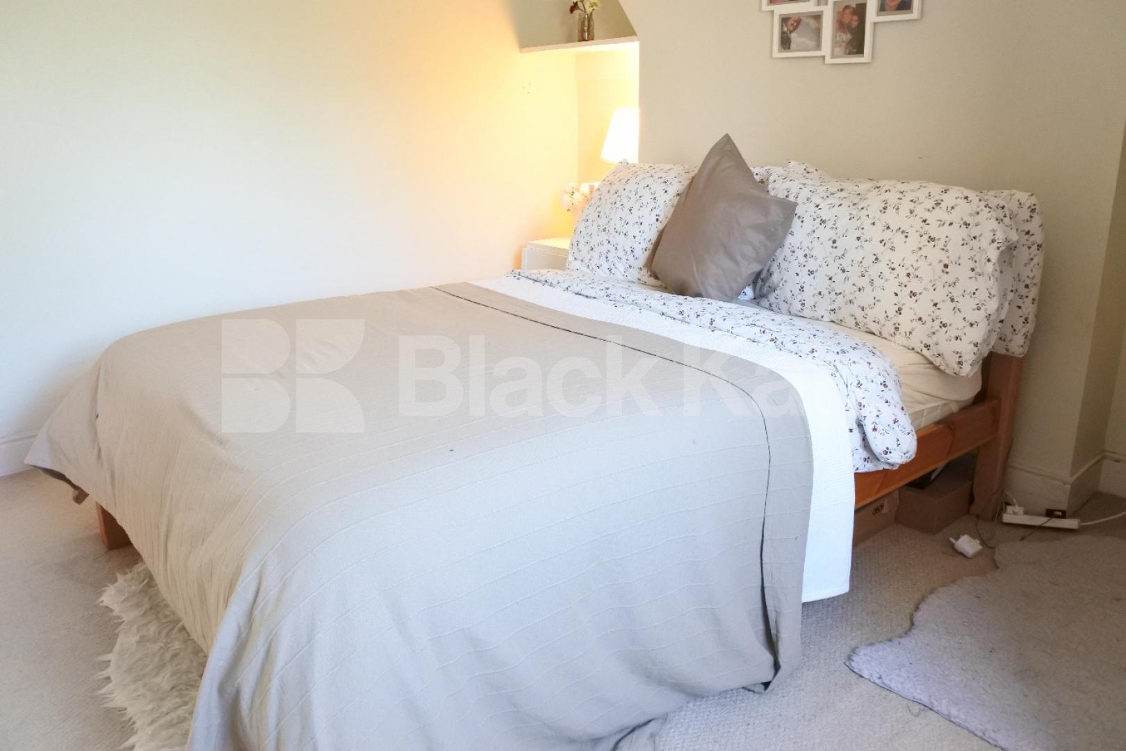 			1 Bedroom, 1 bath, 1 reception Flat			 Glebe Road, CROUCH END