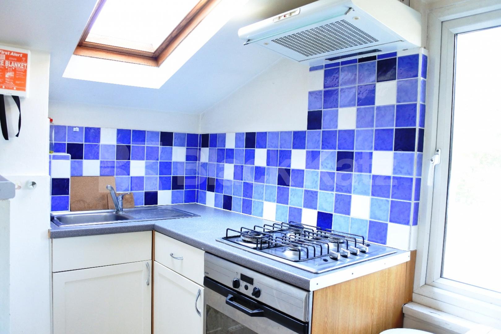 			1 Bedroom, 1 bath, 1 reception Flat			 Glebe Road, CROUCH END